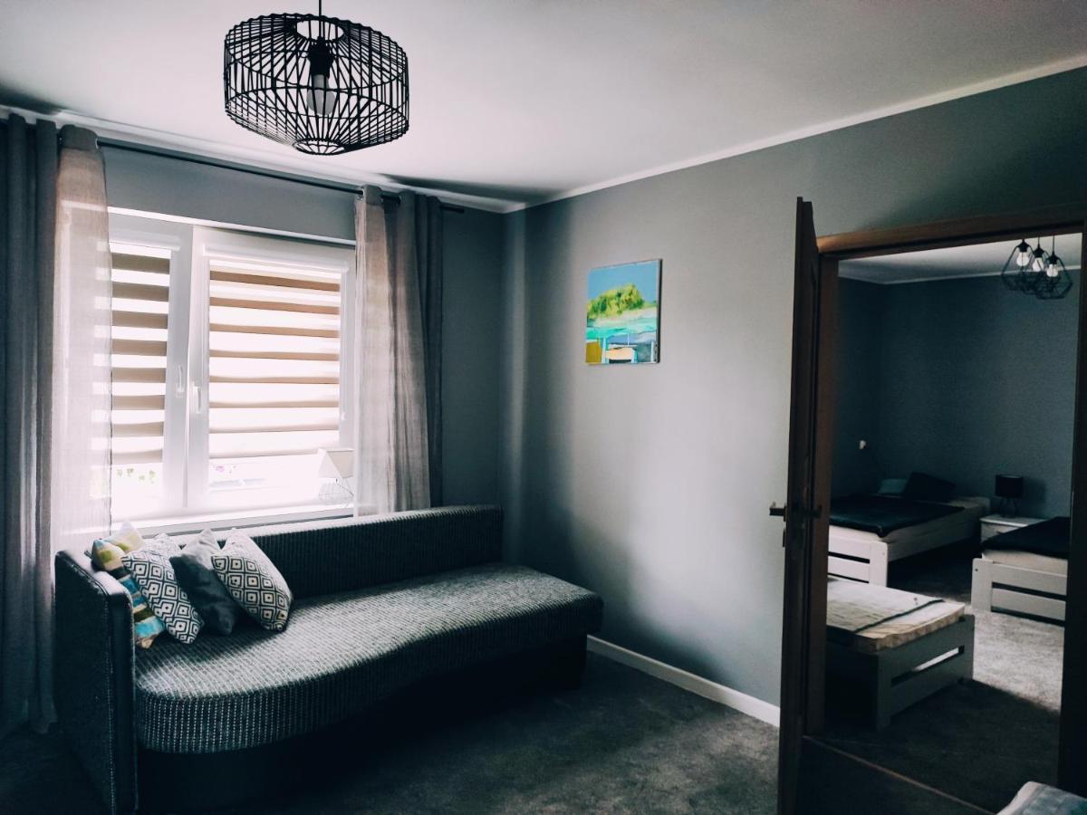 Samodzielne Mieszkanie Na Parterze Domu Gardna Wielka Exterior foto